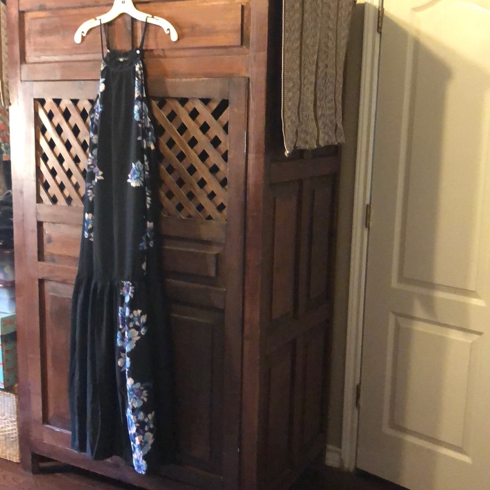 Lulumari dress
